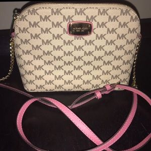 Michael Kors purse